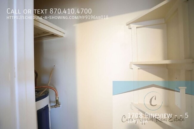 Building Photo - 1708 Pineview St