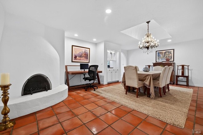 Building Photo - 15644 Arnold Dr