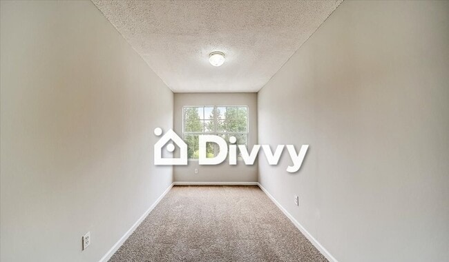 Building Photo - 498 Pecan Wood Cir