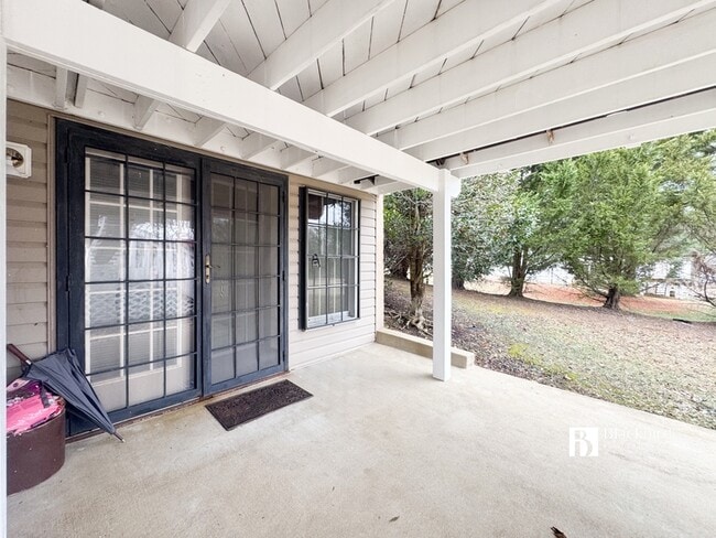 Building Photo - 1706 Poling Ave