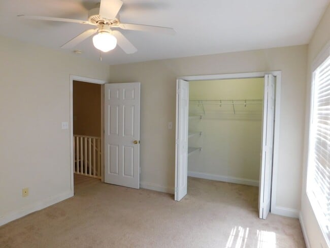 Building Photo - Nice Townhome in Havelock