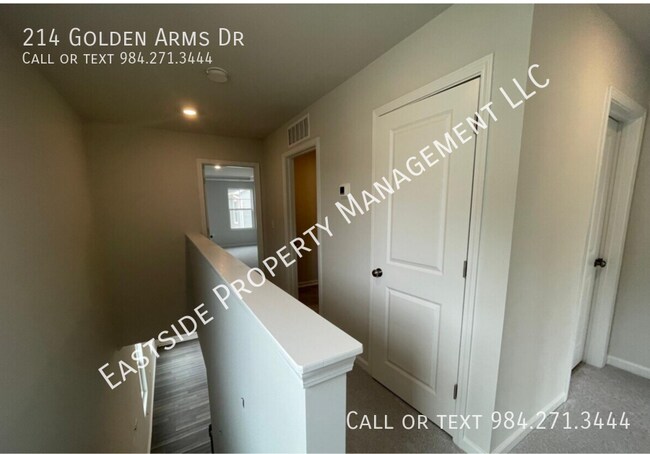 Building Photo - 214 Golden Arms Dr