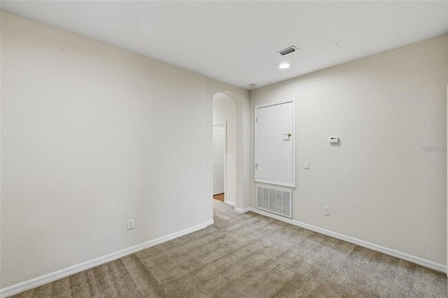 Building Photo - 3914 Silverlake Way