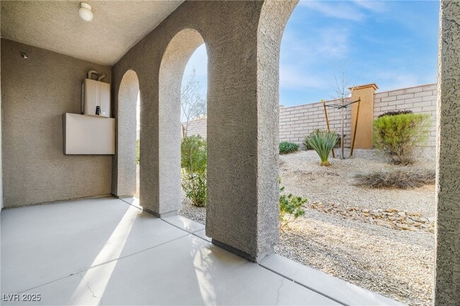 Building Photo - 11890 Tevare Ln