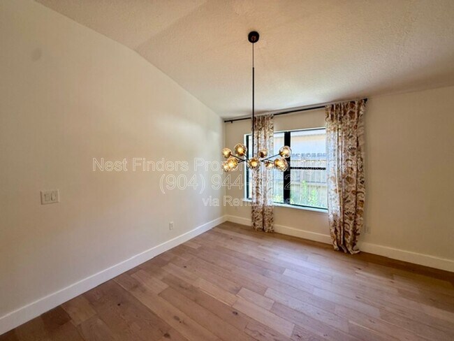 Building Photo - 13658 Kayak Ct