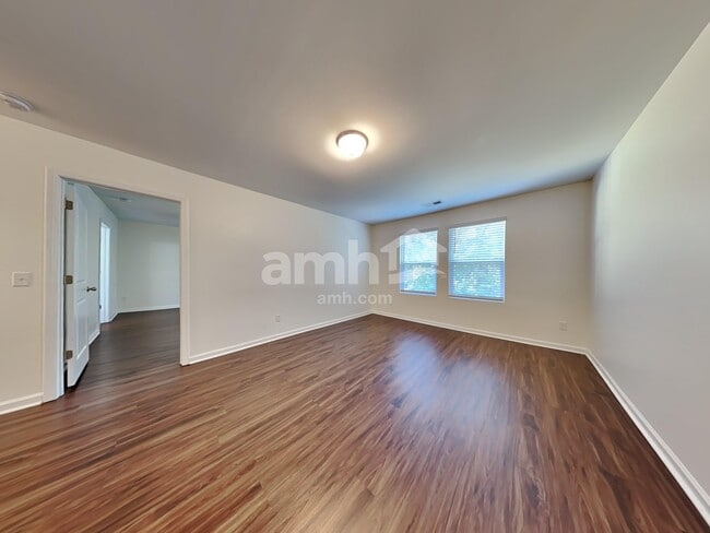 Building Photo - 110 Orion Way
