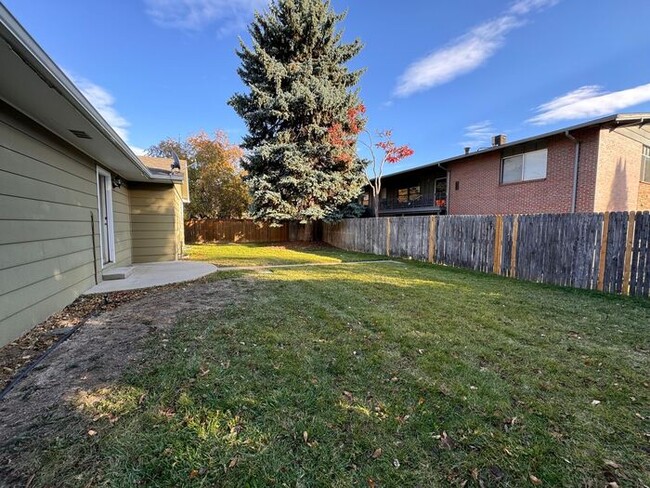 Building Photo - 4 Bedroom home in NE Fort Collins