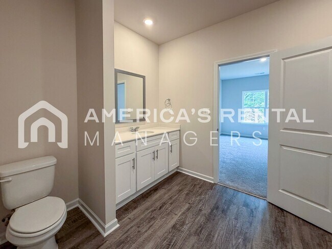 Building Photo - Coming Soon! Available to VIEW SOON!!