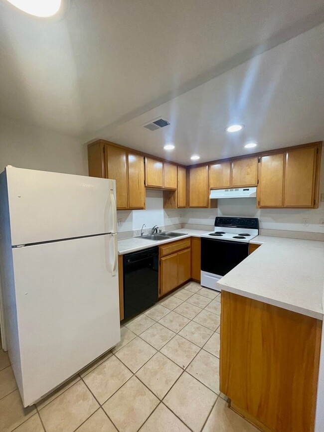 Building Photo - Single Story House in Alpine; Water and Tr...