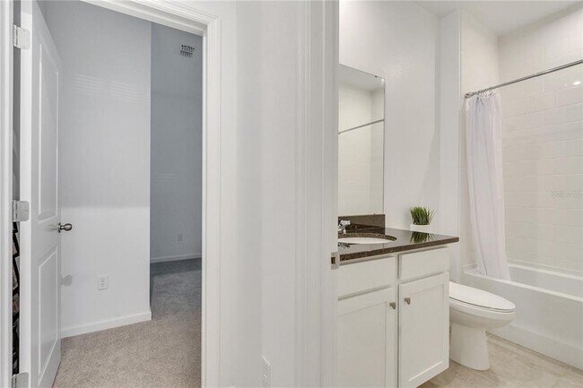 Building Photo - 1098 Boardwalk Pl