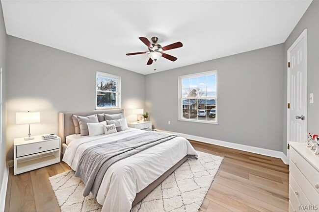 Building Photo - 264 Braeshire Dr