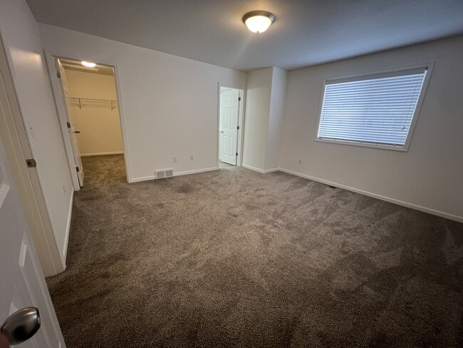 Building Photo - 5866 36th St S