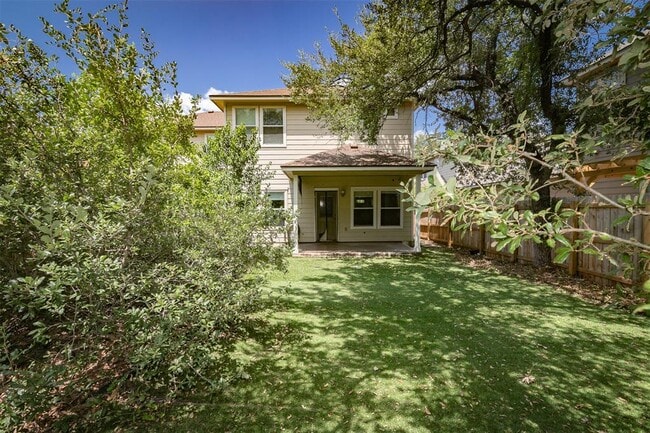 Building Photo - 3313 Minnie St