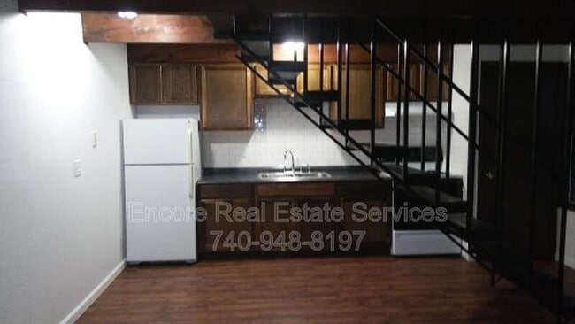 Building Photo - 1119 Hollander St
