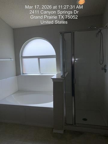 Building Photo - 2411 Canyon Springs Dr