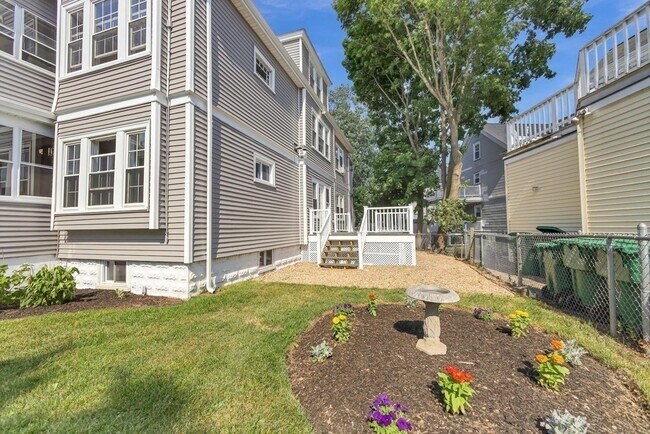 Building Photo - 1540 Mystic Valley Pkwy