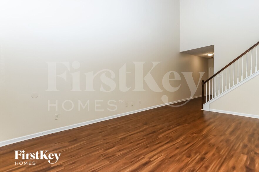 Building Photo - 1128 Mcconaughy Ct