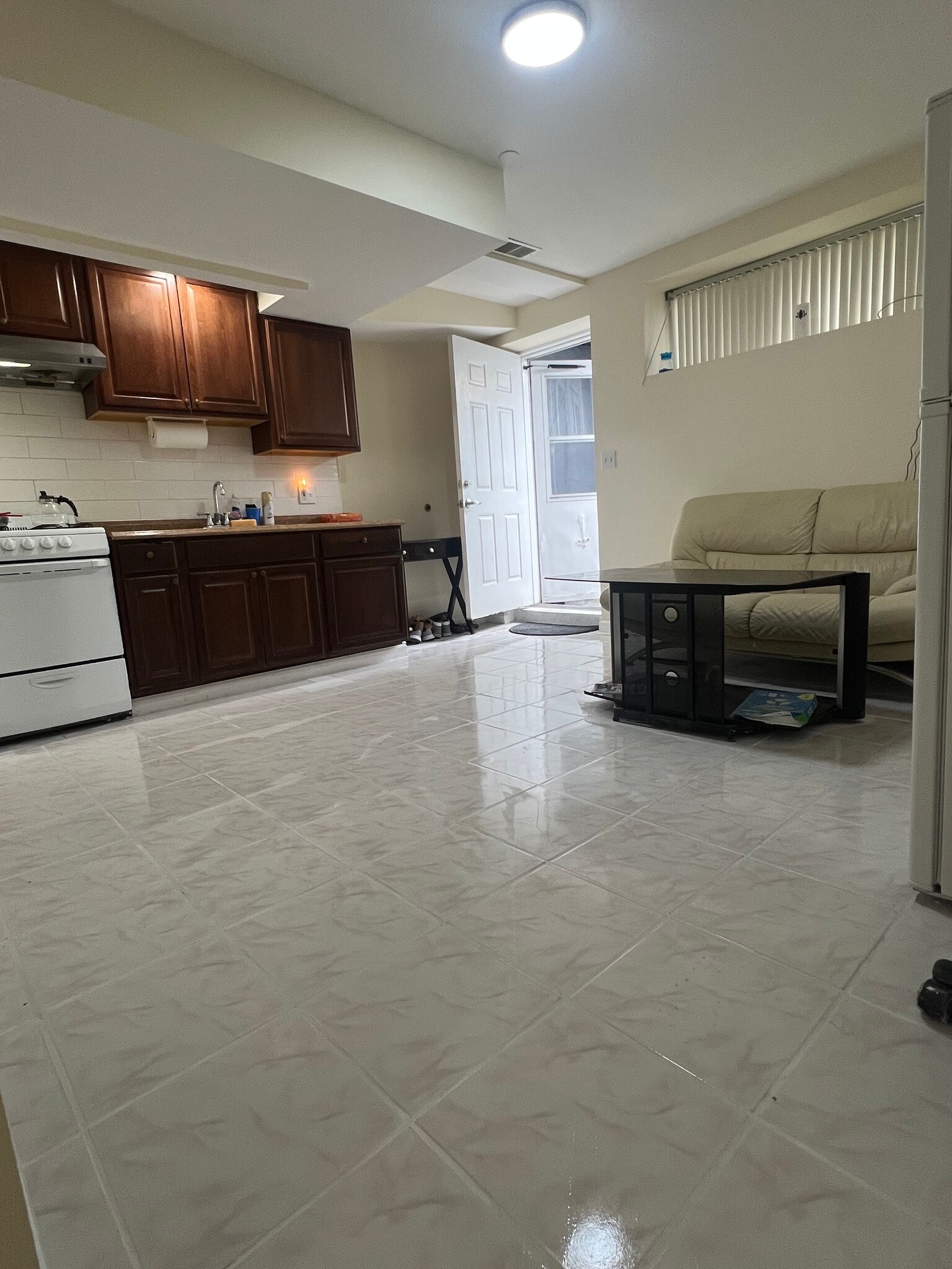Nice space - 28 Nunzie Ct