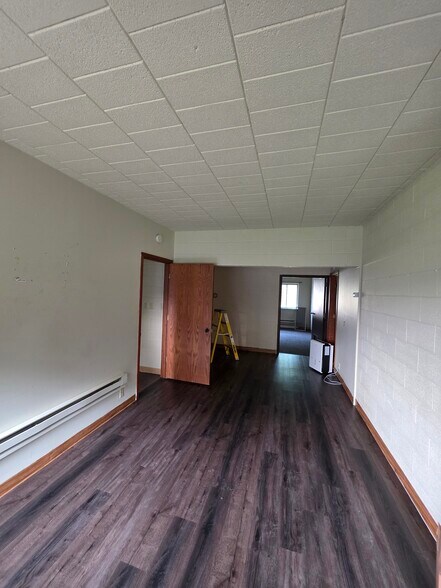 Primary Photo - 201 2nd Ave N