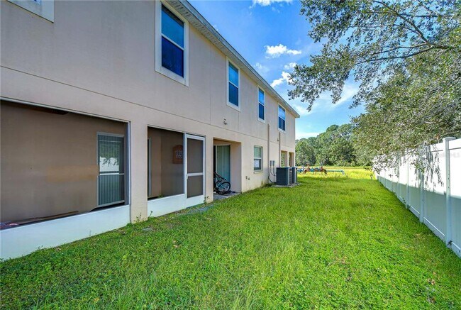 Building Photo - 5005 Chipotle Ln