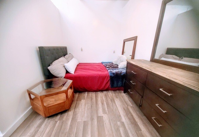 Building Photo - 17739 Welby Way