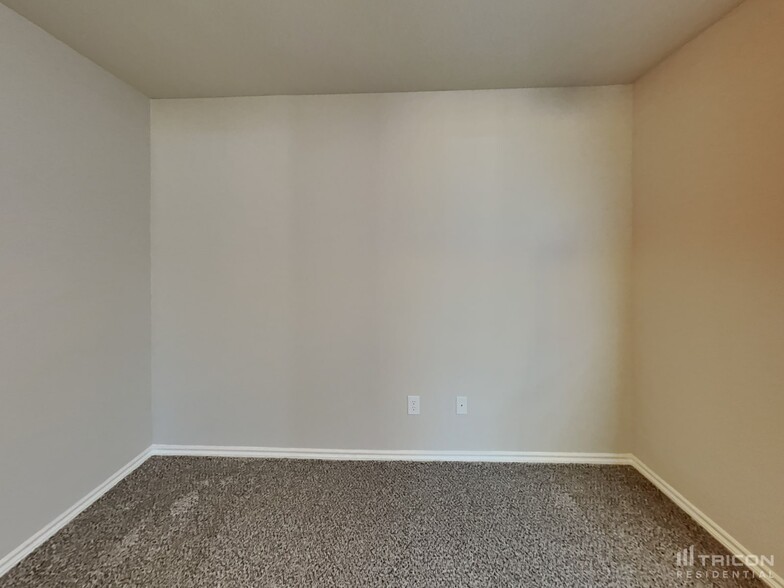 Building Photo - 314 Ohara