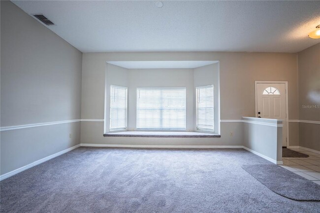Building Photo - 2326 Deerbrook Dr