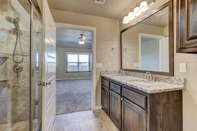 Building Photo - 8809 SW 55th St