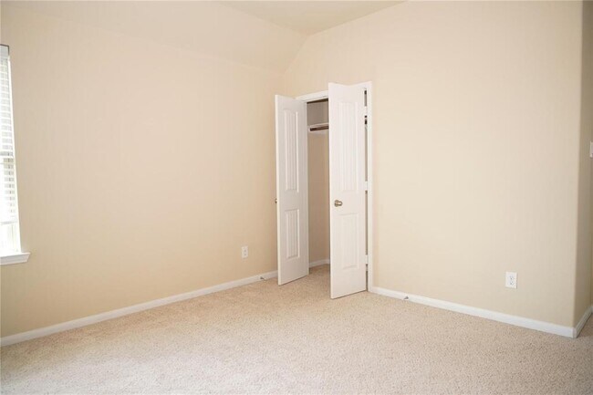 Building Photo - 9526 Bonbrook Bend Ln