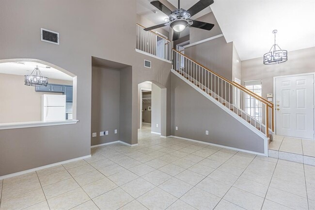 Building Photo - 2016 Buckley Ln