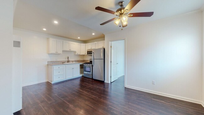 Building Photo - 1711-1713 Redondo Blvd