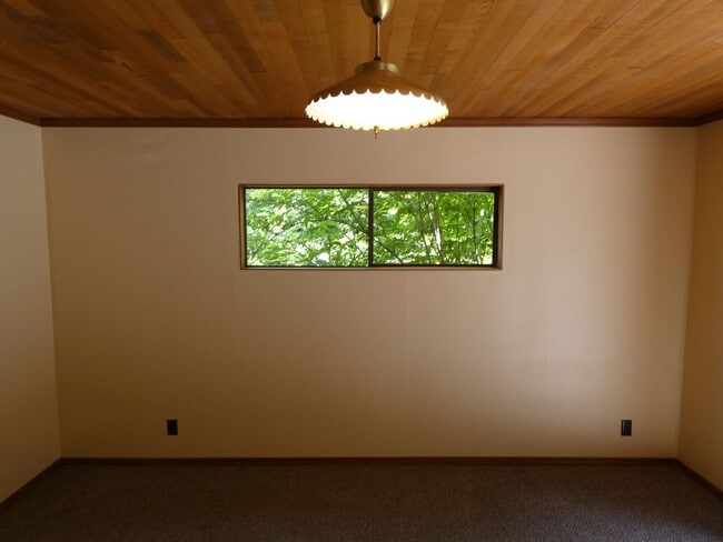Building Photo - 71- Sagahlie Trail - West End Country Living