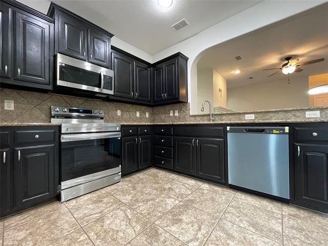 Building Photo - 4604 Gunnison Dr