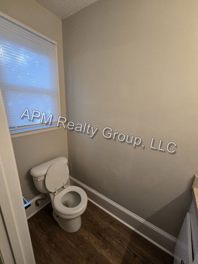 Building Photo - Four-bedroom house off North Main