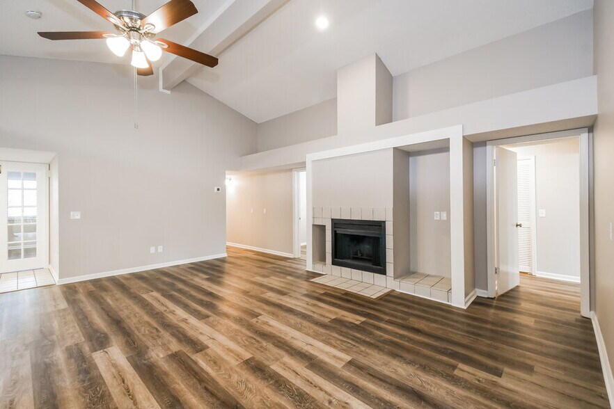 Building Photo - 11325 McNichols Ct