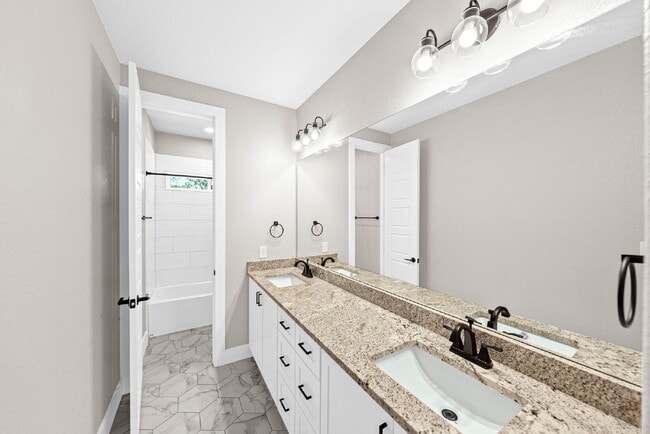 Building Photo - Where Southern Charm Meets Everyday Comfort