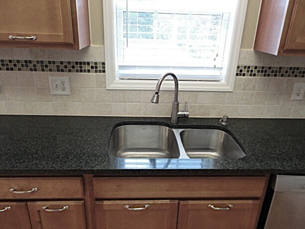 Building Photo - 7904 Willow Croft Dr