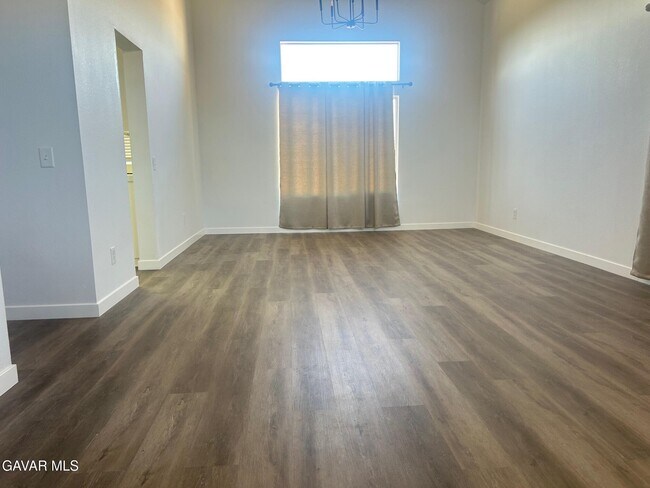 Building Photo - 3039 Conestoga Canyon Rd
