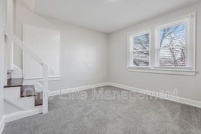 Building Photo - 1115 S Ohio Ave