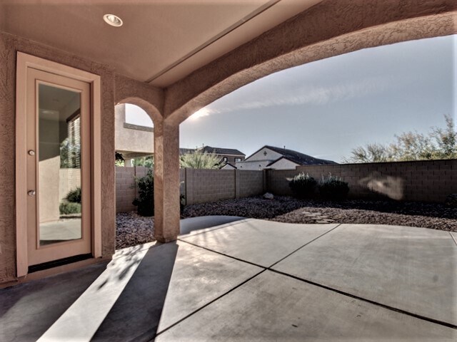 Building Photo - 16103 W Shangri La Rd