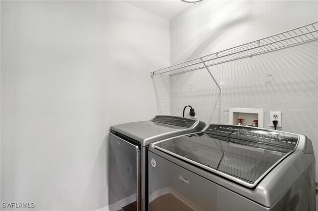 Building Photo - 17044 Golfside Cir