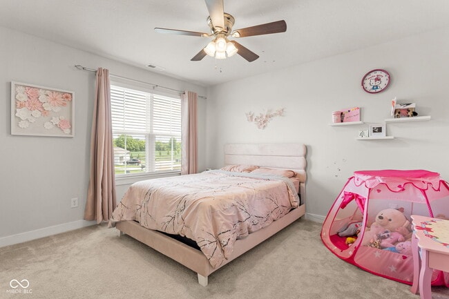 Building Photo - 569 Wilsons Farm Dr