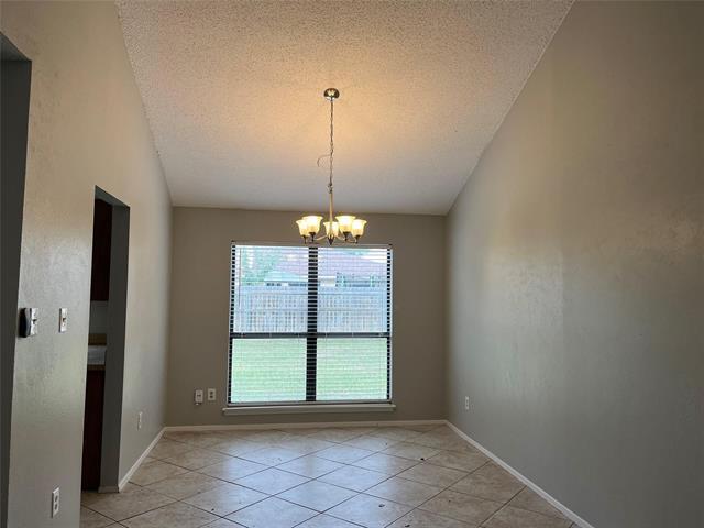 Building Photo - 2406 Bentley Dr
