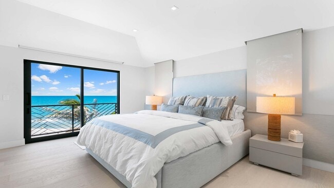 Building Photo - 6029 Old Ocean Blvd