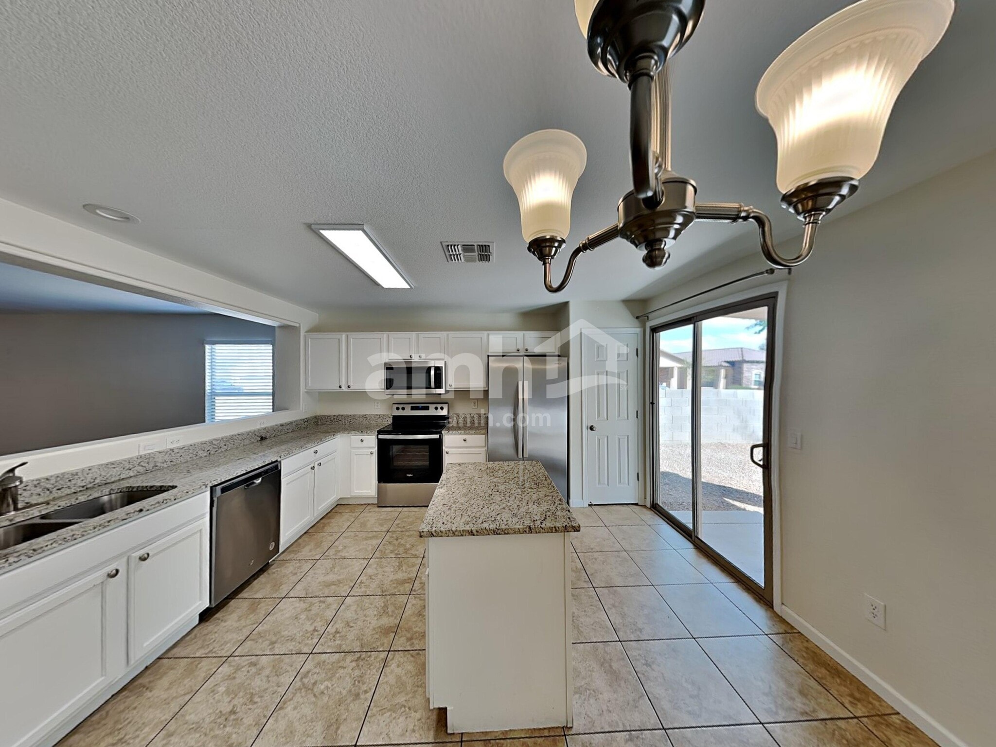 Building Photo - 21 West Calle Guija