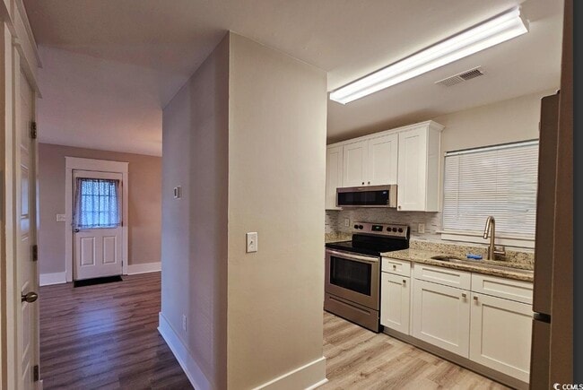 Building Photo - 1432 SC-544