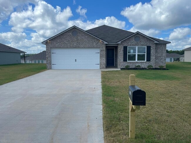 Primary Photo - 2381 Bobwhite Dr
