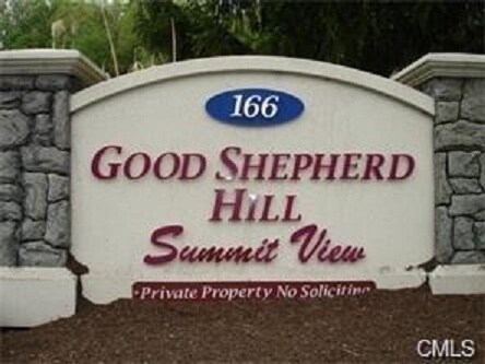 Building Photo - 166 Old Brookfield Rd