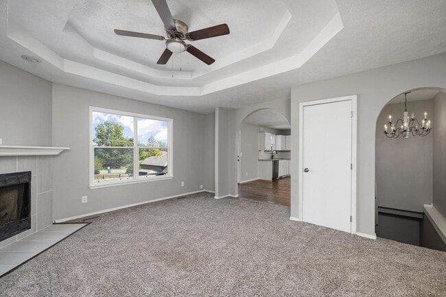 Building Photo - 4 Bed 3 Bath 2 Car Garage -In Ground Pool
