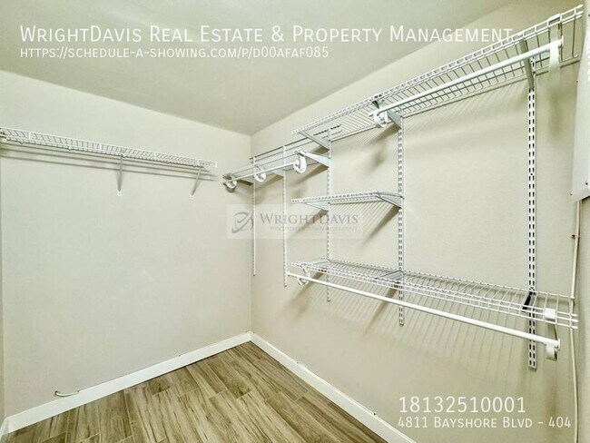 Building Photo - 4811 Bayshore Blvd